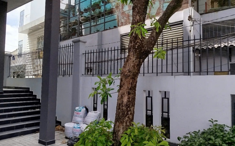 Bán nhà mặt tiền đường Lê Văn Thịnh, TP Thủ đức